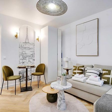 Cozy Studio In The Vibrant Heart Of Paris Apartment Exterior photo
