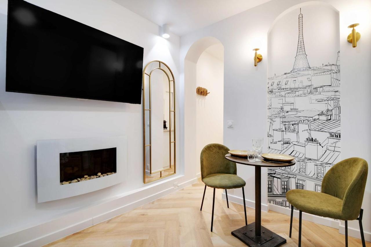 Cozy Studio In The Vibrant Heart Of Paris Apartment Exterior photo